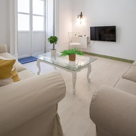 Montera Apartment
